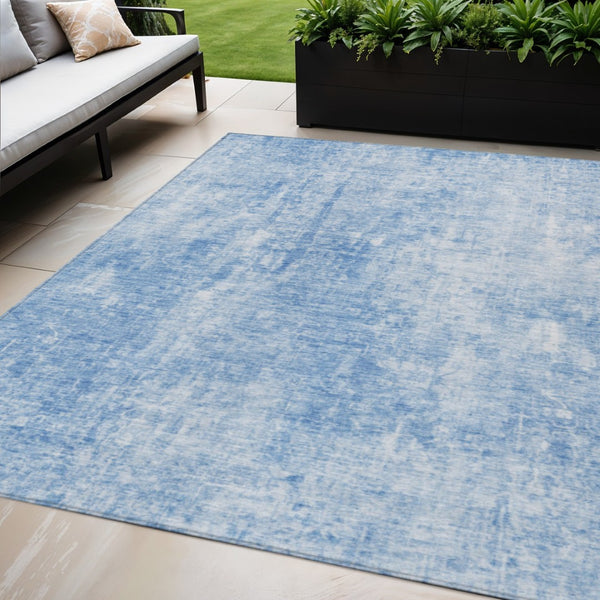 HomeRoots 5' Denim Blue and Ivory Abstract Area Rug - Stylish, Washable, Indoor/Outdoor Design for Versatile Spaces 5' X 8' 580239