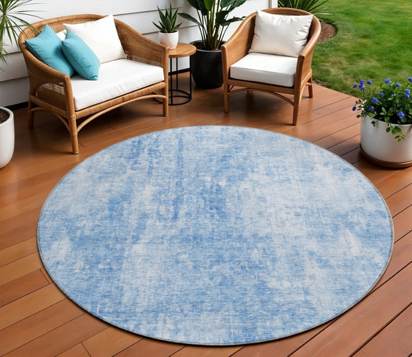 HomeRoots 5' Denim Blue and Ivory Abstract Area Rug - Stylish, Washable, Indoor/Outdoor Design for Versatile Spaces 8' Round 580240