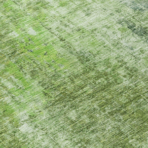 HomeRoots 5' Abstract Olive Green Area Rug - Washable, Stain-Resistant, Perfect for Indoor & Outdoor Spaces 8' Round 580264
