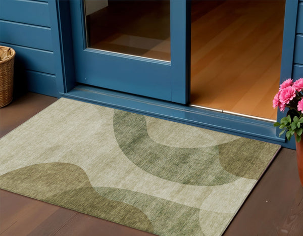 Homeroots 3' Beige And Chocolate Abstract Washable Area Rug – Perfect For Indoor And Outdoor Spaces! 3' X 5' Polyester 580280