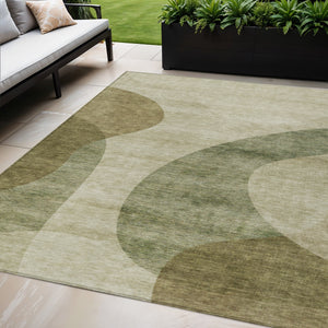Homeroots 3' Beige And Chocolate Abstract Washable Area Rug – Perfect For Indoor And Outdoor Spaces! 5' X 8' Polyester 580281