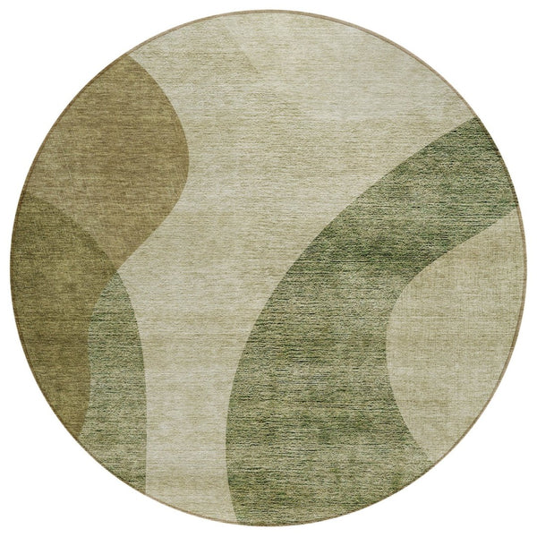 HomeRoots 5' Beige and Chocolate Abstract Area Rug - Stylish, Washable Indoor/Outdoor Design for Versatile Use 8' Round 580282