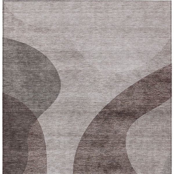 Homeroots 3' Beige And Chocolate Abstract Washable Area Rug – Perfect For Indoor And Outdoor Spaces! 5' X 8' Polyester 580299