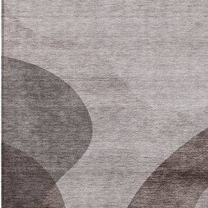 Homeroots 3' Beige And Chocolate Abstract Washable Area Rug – Perfect For Indoor And Outdoor Spaces! 5' X 8' Polyester 580299