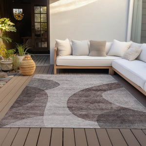 Homeroots 3' Beige And Chocolate Abstract Washable Area Rug – Perfect For Indoor And Outdoor Spaces! 9' X 12' Polyester 580302