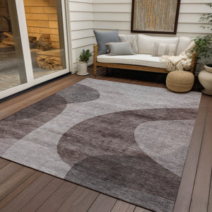 Homeroots 3' Beige And Chocolate Abstract Washable Area Rug – Perfect For Indoor And Outdoor Spaces! 10' X 14' Polyester 580303