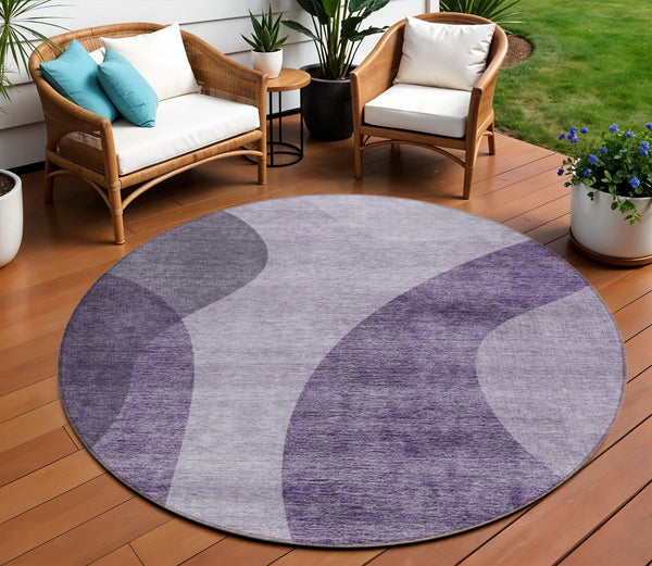 Homeroots 3' Beige And Chocolate Abstract Washable Area Rug – Perfect For Indoor And Outdoor Spaces! 8' Round Polyester 580306