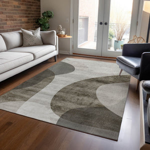 Homeroots 3' Beige And Chocolate Abstract Washable Area Rug – Perfect For Indoor And Outdoor Spaces! 3' X 5' Polyester 580310