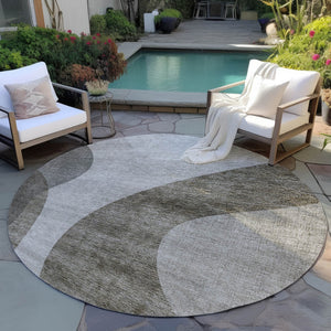 Homeroots 3' Beige And Chocolate Abstract Washable Area Rug – Perfect For Indoor And Outdoor Spaces! 8' Round Polyester 580312