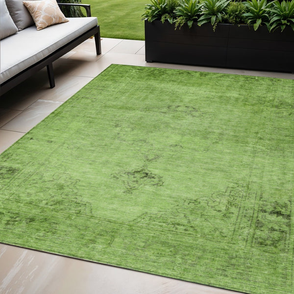HomeRoots 5' Timeless Oriental Style Washable Area Rug for Indoor and Outdoor Use - Durable, Easy Care Design 5' X 8' 580317