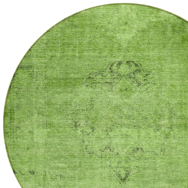 HomeRoots 5' Timeless Oriental Style Washable Area Rug for Indoor and Outdoor Use - Durable, Easy Care Design 8' Round 580318