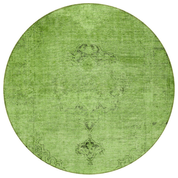 HomeRoots 5' Timeless Oriental Style Washable Area Rug for Indoor and Outdoor Use - Durable, Easy Care Design 8' Round 580318