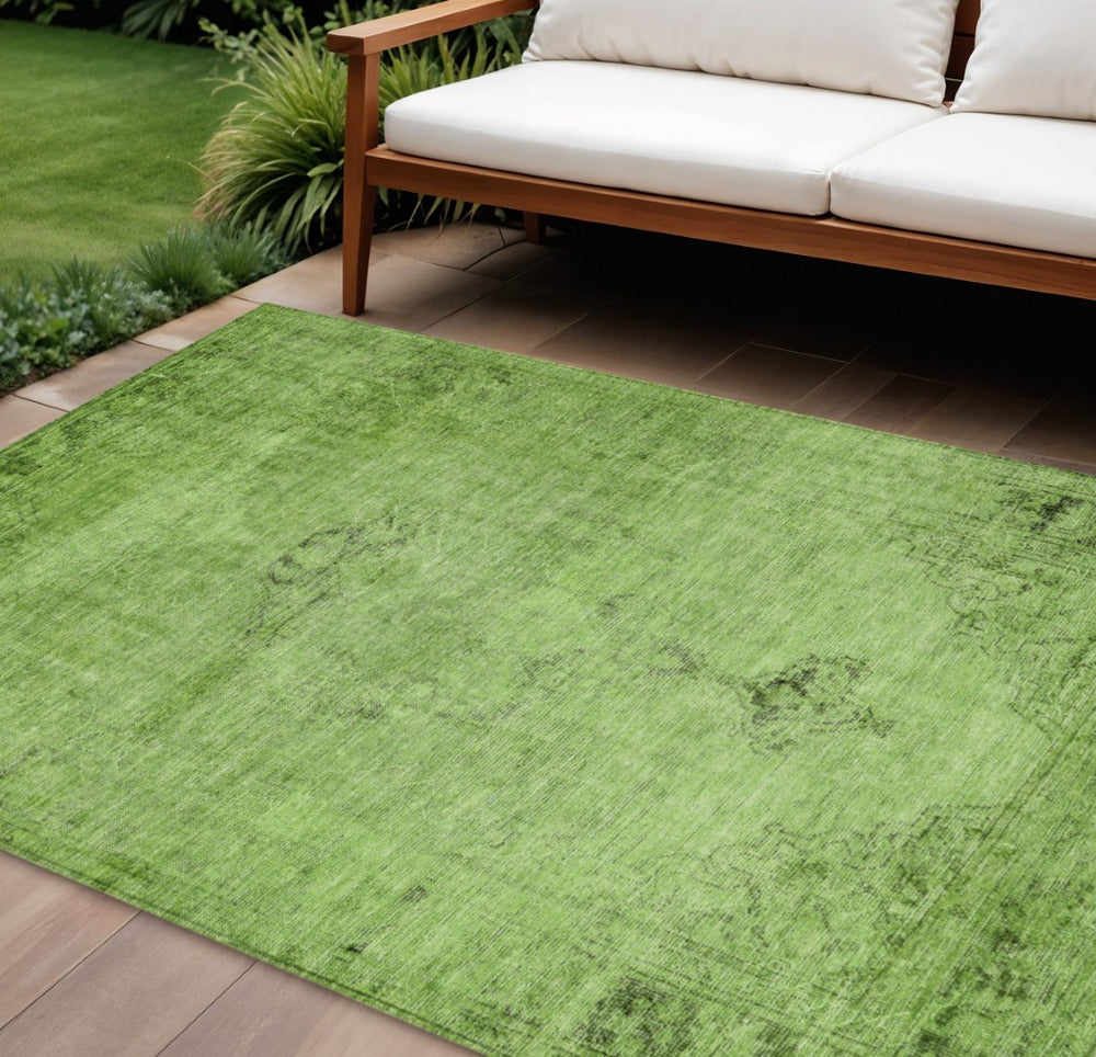 HomeRoots 5' Timeless Oriental Style Washable Area Rug for Indoor and Outdoor Use - Durable, Easy Care Design 8' X 10' 580319
