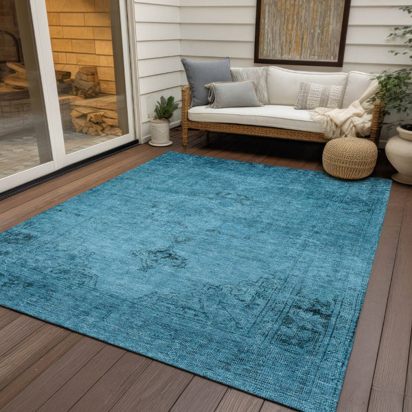 HomeRoots 5' Denim Blue and Navy Oriental Area Rug - Durable, Washable Design for Indoor and Outdoor Spaces 5' X 8' 580329
