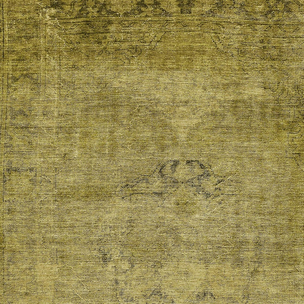 HomeRoots 9' Elegant Gold Brown Wheat Oriental Area Rug – Washable Indoor Outdoor Design for High Traffic Areas 9' X 12' 580344