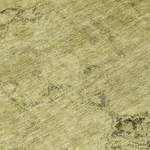 HomeRoots 5' Elegant Khaki Brown and Taupe Oriental Washable Area Rug for Indoor and Outdoor Use 8' Round 580354