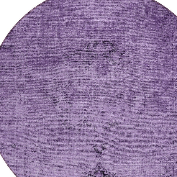 HomeRoots 5' Stylish Purple Eggplant and Lavender Oriental Rug – Durable, Washable for Indoor & Outdoor Use 8' Round 580360