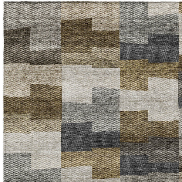 Homeroots 3' Stylish Beige Ivory And Brown Geometric Washable Area Rug For Indoor Outdoor Spaces 3' X 5' Polyester 580376