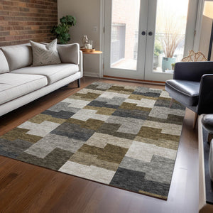 Homeroots 3' Stylish Beige Ivory And Brown Geometric Washable Area Rug For Indoor Outdoor Spaces 8' X 10' Polyester 580379
