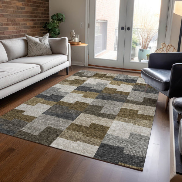 Homeroots 3' Stylish Beige Ivory And Brown Geometric Washable Area Rug For Indoor Outdoor Spaces 9' X 12' Polyester 580380