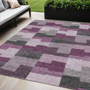 Homeroots 3' Stylish Beige Ivory And Brown Geometric Washable Area Rug For Indoor Outdoor Spaces 5' X 8' Polyester 580395