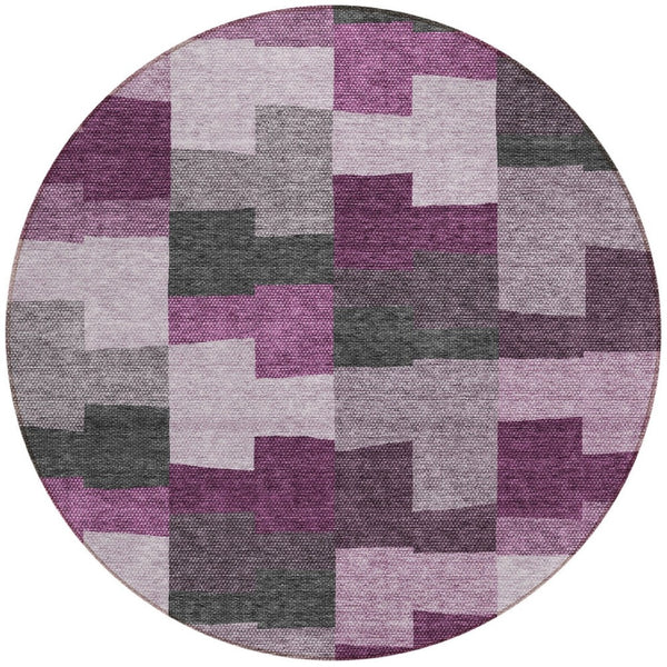 Homeroots 3' Stylish Beige Ivory And Brown Geometric Washable Area Rug For Indoor Outdoor Spaces 8' Round Polyester 580396