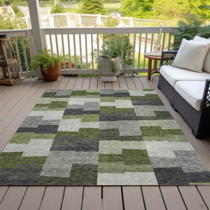 Homeroots 3' Stylish Beige Ivory And Brown Geometric Washable Area Rug For Indoor Outdoor Spaces 5' X 8' Polyester 580401