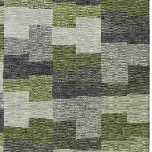 Homeroots 3' Stylish Beige Ivory And Brown Geometric Washable Area Rug For Indoor Outdoor Spaces 5' X 8' Polyester 580401