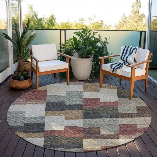 Homeroots 3' Stylish Beige Ivory And Brown Geometric Washable Area Rug For Indoor Outdoor Spaces 8' Round Polyester 580408