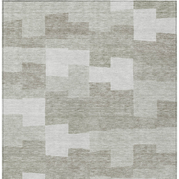 Homeroots 3' Stylish Beige Ivory And Brown Geometric Washable Area Rug For Indoor Outdoor Spaces 3' X 5' Polyester 580418