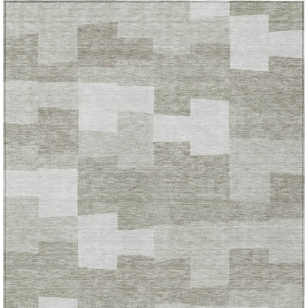 Homeroots 3' Stylish Beige Ivory And Brown Geometric Washable Area Rug For Indoor Outdoor Spaces 5' X 8' Polyester 580419