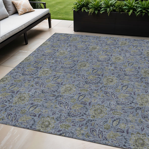 Homeroots 3' Green Floral Washable Area Rug - Stain Resistant, Durable Design For Indoor & Outdoor Spaces 5' X 8' Polyester 580431