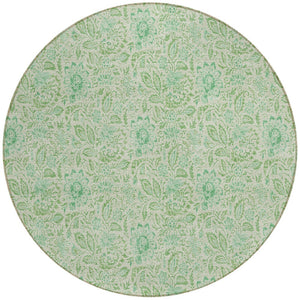 Homeroots 3' Green Floral Washable Area Rug - Stain Resistant, Durable Design For Indoor & Outdoor Spaces 8' Round Polyester 580462