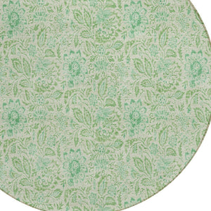 Homeroots 3' Green Floral Washable Area Rug - Stain Resistant, Durable Design For Indoor & Outdoor Spaces 8' Round Polyester 580462