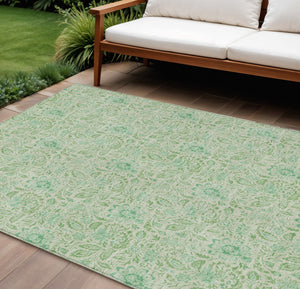 Homeroots 3' Green Floral Washable Area Rug - Stain Resistant, Durable Design For Indoor & Outdoor Spaces 9' X 12' Polyester 580464