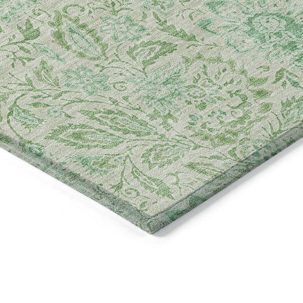 Homeroots 3' Green Floral Washable Area Rug - Stain Resistant, Durable Design For Indoor & Outdoor Spaces 9' X 12' Polyester 580464