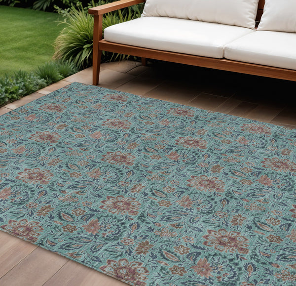 Homeroots 3' Green Floral Washable Area Rug - Stain Resistant, Durable Design For Indoor & Outdoor Spaces 8' X 10' Polyester 580481