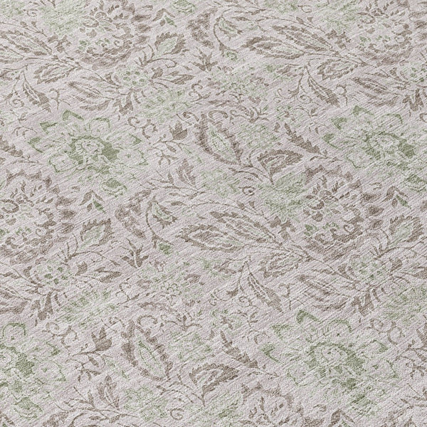 Homeroots 3' Green Floral Washable Area Rug - Stain Resistant, Durable Design For Indoor & Outdoor Spaces 8' Round Polyester 580486