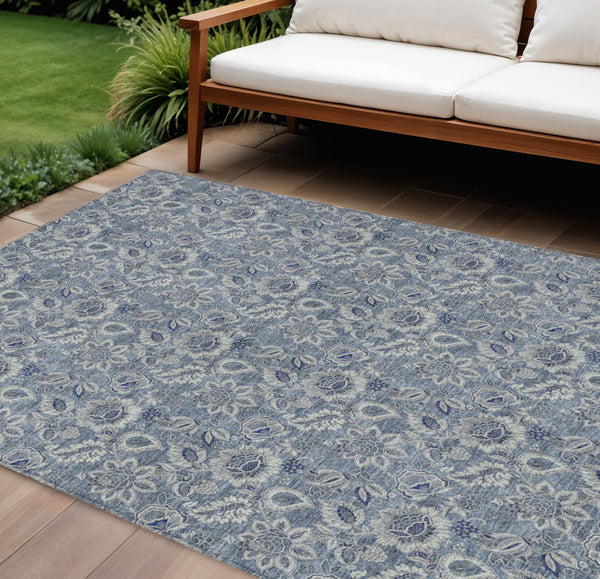 Homeroots 3' Denim Blue Floral Washable Area Rug – Perfect For Indoor And Outdoor Spaces, Durable & Stylish 9' X 12' Polyester 580494
