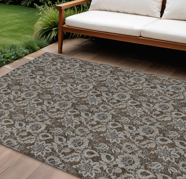 Homeroots 3' Denim Blue Floral Washable Area Rug – Perfect For Indoor And Outdoor Spaces, Durable & Stylish 10' X 14' Polyester 580501