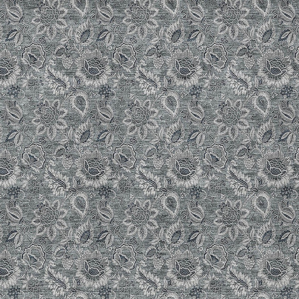 Homeroots 3' Denim Blue Floral Washable Area Rug – Perfect For Indoor And Outdoor Spaces, Durable & Stylish 8' X 10' Polyester 580523