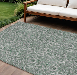 Homeroots 3' Denim Blue Floral Washable Area Rug – Perfect For Indoor And Outdoor Spaces, Durable & Stylish 8' X 10' Polyester 580547