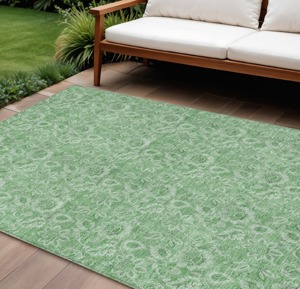 HomeRoots 5' Vibrant Green Floral Washable Area Rug for Indoor & Outdoor Spaces - Durable, Stylish, Easy Care 10' X 14' 580603