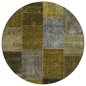 HomeRoots 5' Stylish Brown Gold Taupe Patchwork Area Rug - Durable, Washable Design for Indoor & Outdoor Use 8' Round 580642