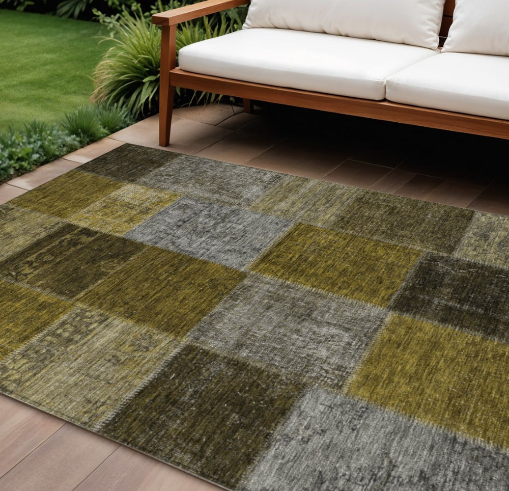 HomeRoots 5' Stylish Brown Gold Taupe Patchwork Area Rug - Durable, Washable Design for Indoor & Outdoor Use 10' X 14' 580645