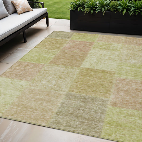 Homeroots 3' Stylish Green Copper And Mint Patchwork Washable Rug For Indoor Outdoor Spaces, Durable & Versatile 5' X 8' Polyester 580671