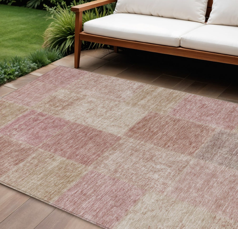 HomeRoots 9' Blush Pink and Mauve Patchwork Area Rug - Stylish, Washable, Indoor-Outdoor Design for Any Space 9' X 12' 580680