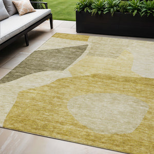 Homeroots 3' Abstract Washable Area Rug In Olive And Fern Green For Stylish Indoor And Outdoor Spaces 5' X 8' Polyester 580731