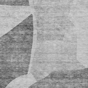 Homeroots 3' Abstract Washable Area Rug In Olive And Fern Green For Stylish Indoor And Outdoor Spaces 5' X 8' Polyester 580737