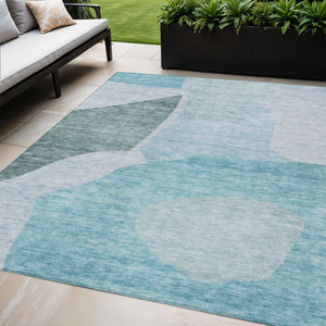 Homeroots 3' Abstract Washable Area Rug In Olive And Fern Green For Stylish Indoor And Outdoor Spaces 5' X 8' Polyester 580749